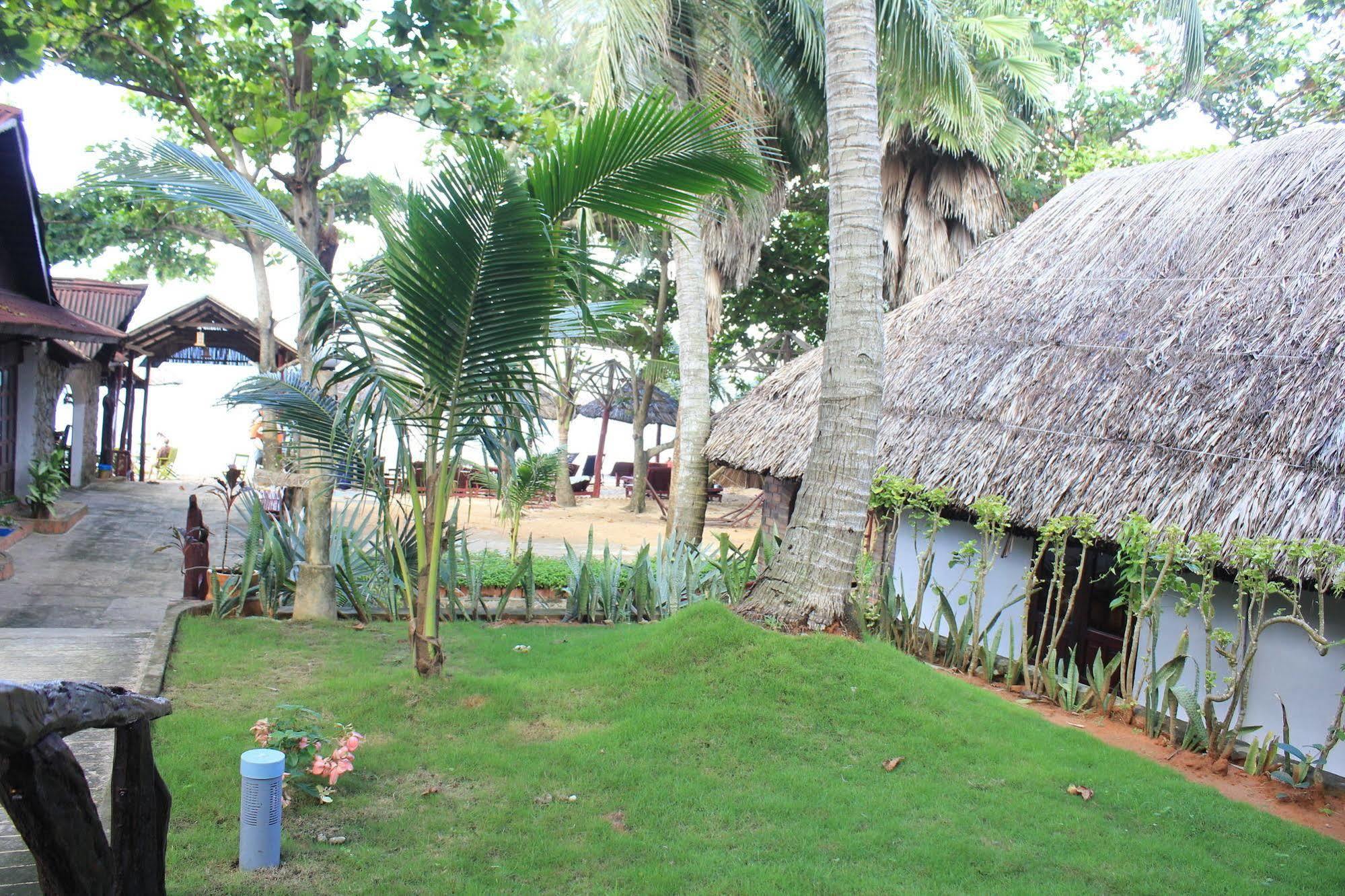 Lien Hiep Thanh Homestay & Beach Bar دونغ دونغ المظهر الخارجي الصورة