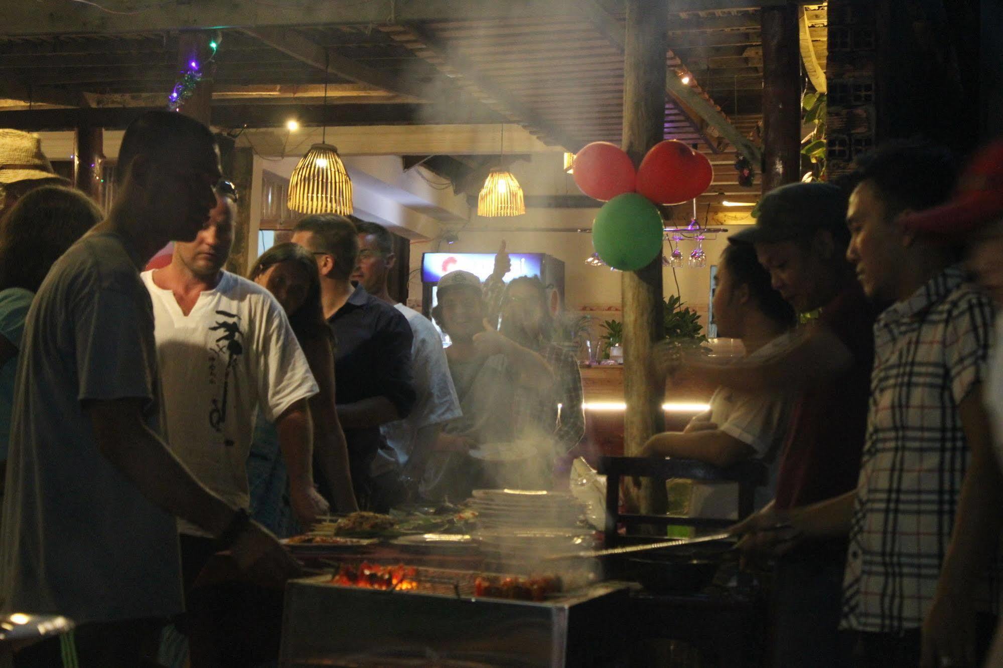 Lien Hiep Thanh Homestay & Beach Bar دونغ دونغ المظهر الخارجي الصورة